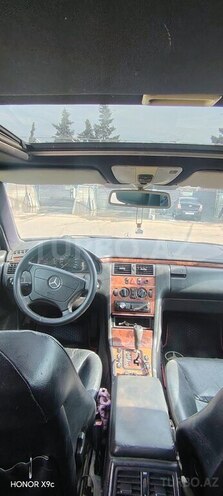 Mercedes E 220 1999, 508,000 km - 2.2 л - Bakı