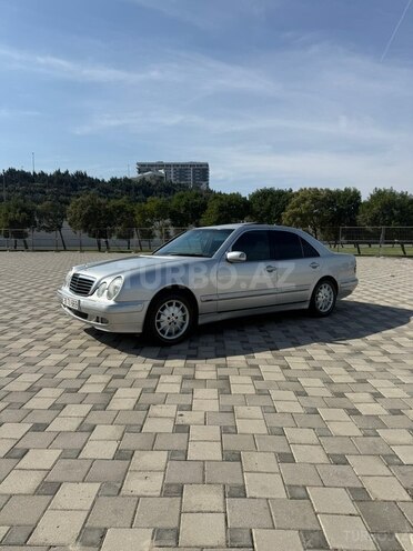 Mercedes E 220 2000, 342,000 km - 2.2 l - Bakı