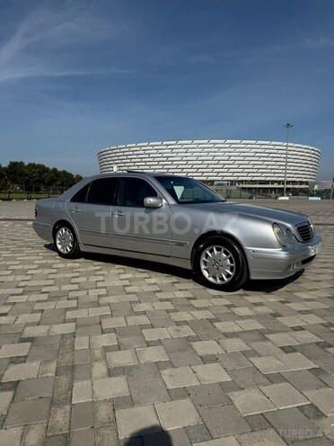 Mercedes E 220 2000, 342,000 km - 2.2 l - Bakı