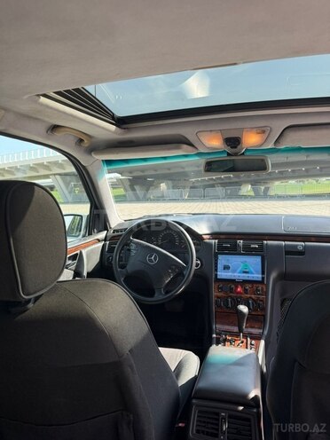 Mercedes E 220 2000, 342,000 km - 2.2 l - Bakı