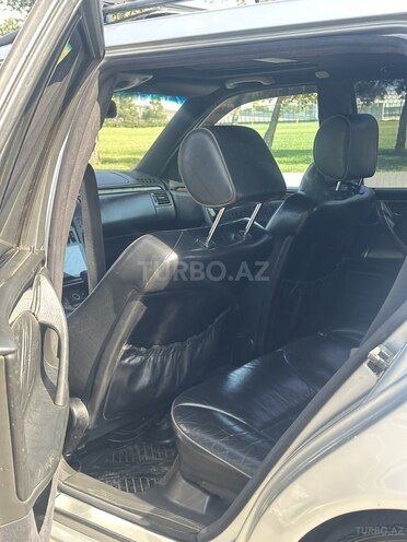 Mercedes E 220 1999, 340,000 km - 2.2 l - Bakı