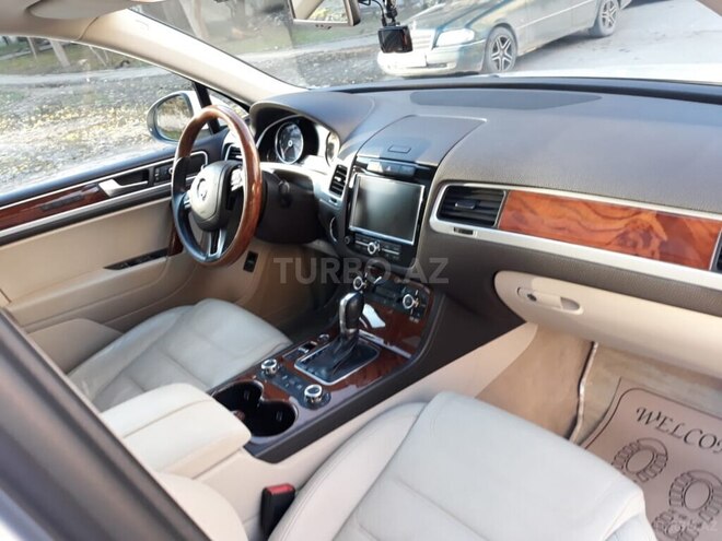 Volkswagen Touareg 2011, 270,000 km - 3.6 l - Bakı