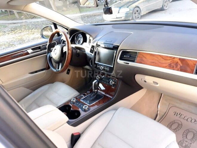 Volkswagen Touareg 2011, 270,000 km - 3.6 l - Bakı