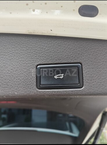Volkswagen Touareg 2011, 270,000 km - 3.6 l - Bakı