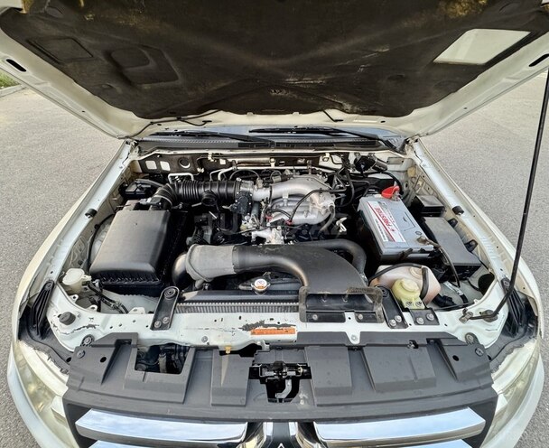 Mitsubishi Pajero 2008, 277,757 km - 3.0 l - Bakı