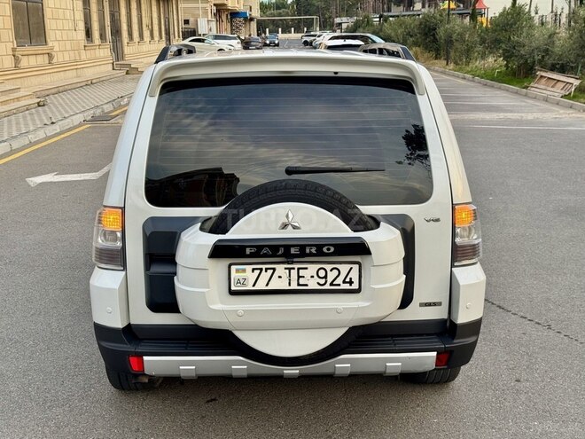 Mitsubishi Pajero 2008, 277,757 km - 3.0 l - Bakı