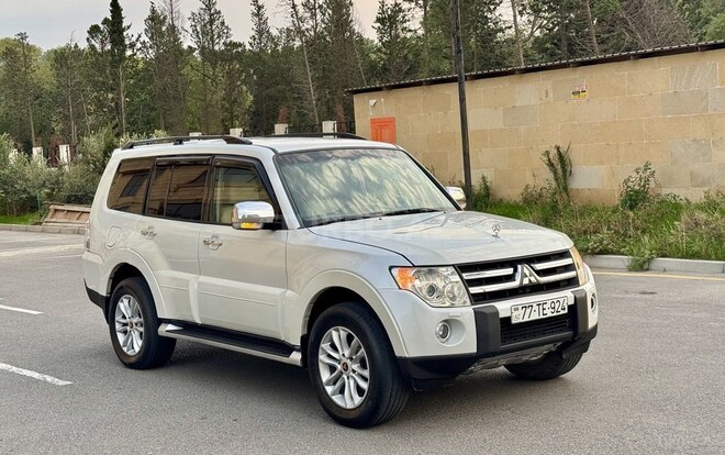 Mitsubishi Pajero 2008, 277,757 km - 3.0 l - Bakı