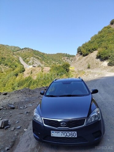 Kia  2010, 305,000 km - 1.4 l - Ağcabədi