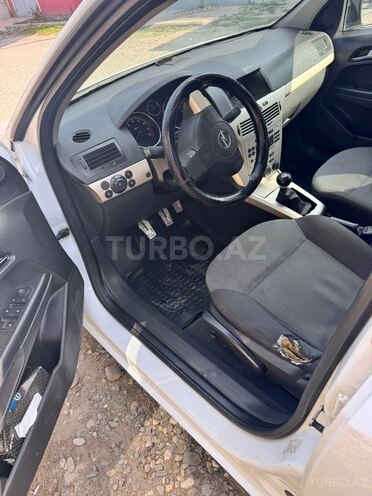 Opel Astra 2008, 252,000 km - 1.6 l - Xaçmaz