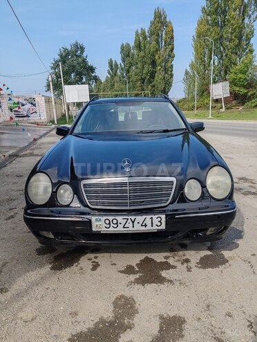 Mercedes E 270 2000, 460,549 km - 2.7 л - Quba