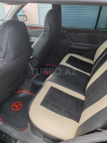 Mercedes E 270 2000, 460,549 km - 2.7 л - Quba