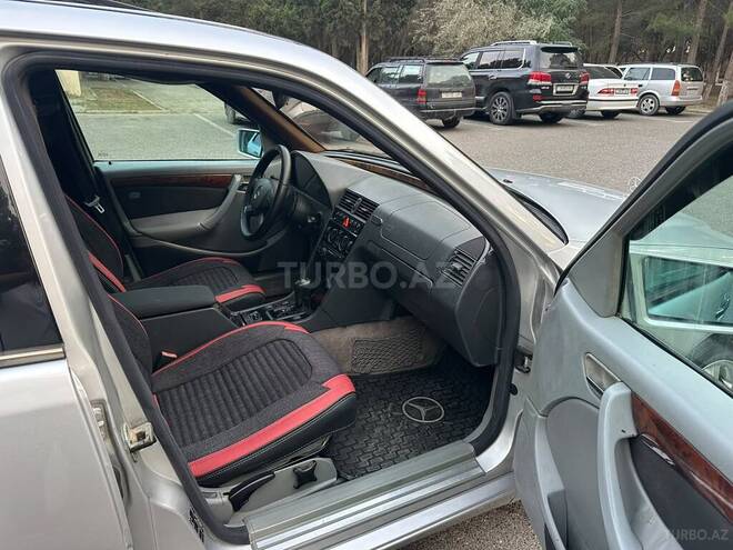Mercedes C 230 1998, 301,000 km - 2.3 l - Sumqayıt