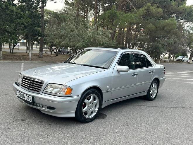 Mercedes C 230 1998, 301,000 km - 2.3 l - Sumqayıt