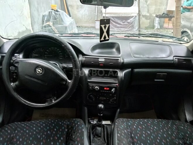 Opel Astra 1995, 614,000 km - 1.4 л - Mingəçevir