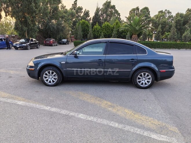 Volkswagen Passat 2003, 2,000,000 km - 1.8 л - Sumqayıt