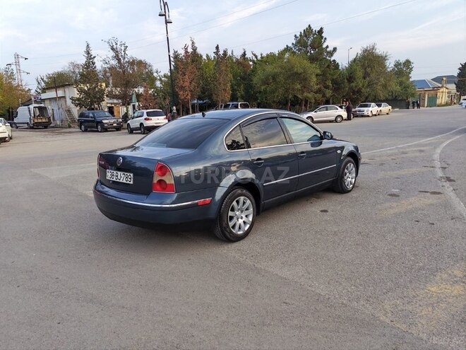 Volkswagen Passat 2003, 2,000,000 km - 1.8 л - Sumqayıt