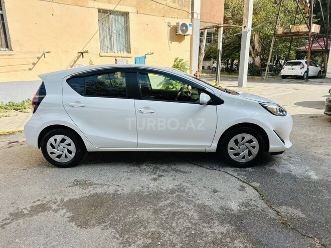 Toyota Aqua 2021, 39,000 km - 1.5 l - Bakı