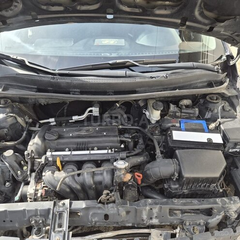 Hyundai Accent 2011, 302,658 km - 1.4 л - Bakı