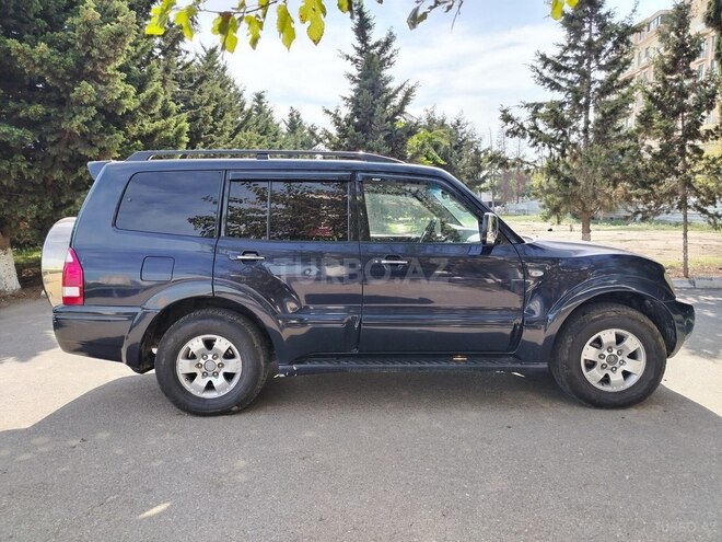 Mitsubishi Pajero 2003, 410,000 km - 3.2 l - Bakı