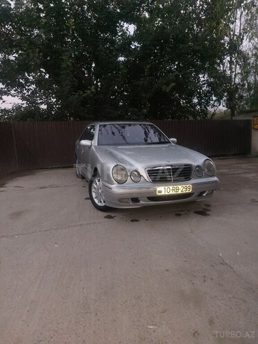 Mercedes E 220 2000, 500,000 km - 2.2 l - Ağdaş