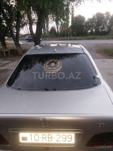 Mercedes E 220 2000, 500,000 km - 2.2 l - Ağdaş