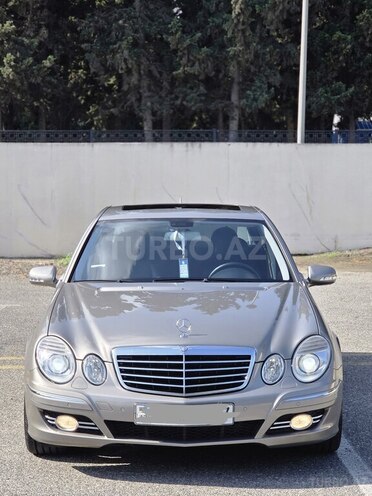 Mercedes E 220 2006, 293,000 km - 2.2 l - Bakı