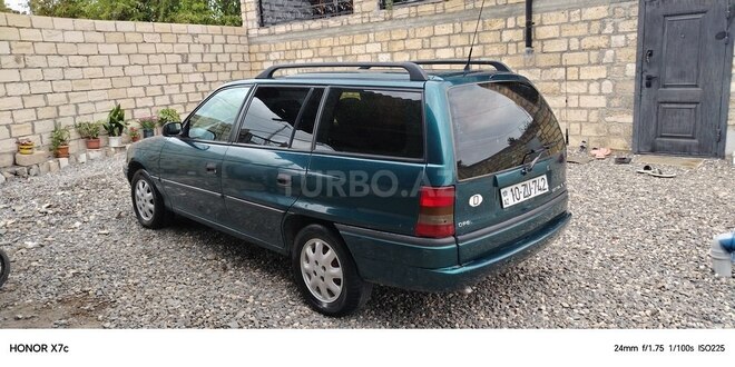 Opel Astra 1996, 265,436 km - 1.6 л - Xaçmaz