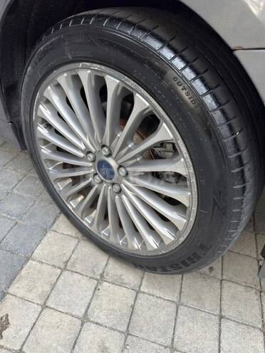 Ford Fusion (North America) 2015, 163,000 km - 2.0 л - Xırdalan