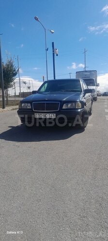 Mercedes C 240 1997, 290,000 km - 2.4 l - Qobustan