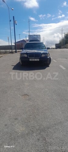 Mercedes C 240 1997, 290,000 km - 2.4 l - Qobustan