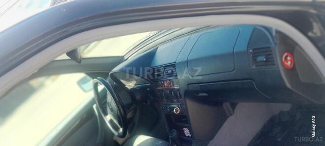 Mercedes C 240 1997, 290,000 km - 2.4 l - Qobustan