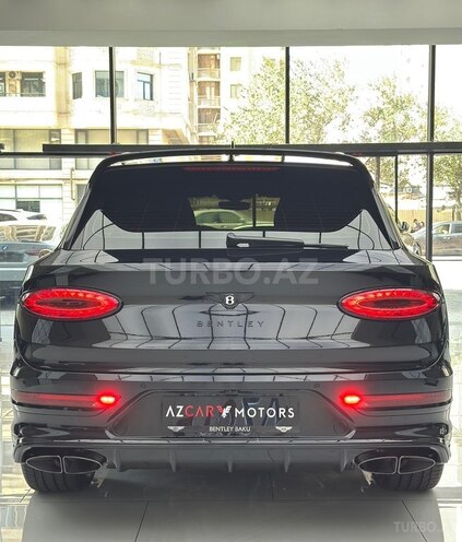 Bentley Bentayga 2025, 13,284 km - 4.0 l - Bakı