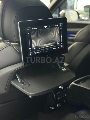 Bentley Bentayga 2025, 13,284 km - 4.0 l - Bakı