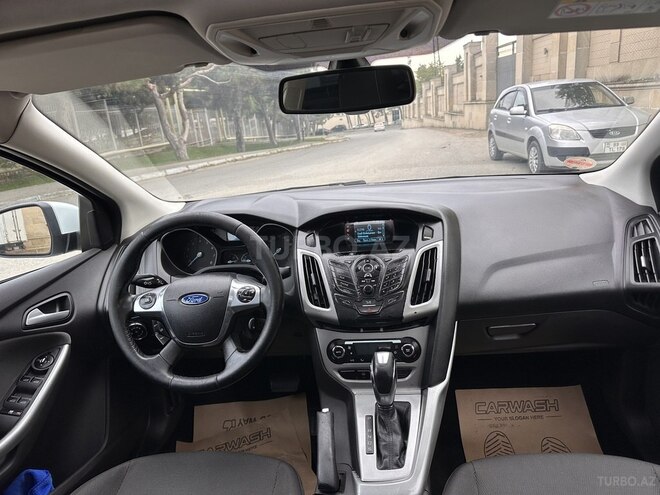 Ford Focus 2014, 240,000 km - 1.6 l - Bakı
