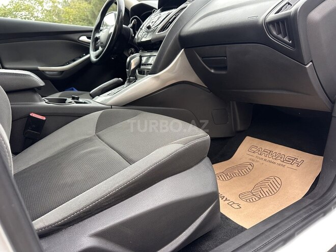 Ford Focus 2014, 240,000 km - 1.6 l - Bakı