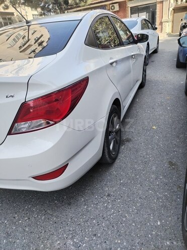 Hyundai Accent 2019, 172,000 km - 1.4 l - Bakı