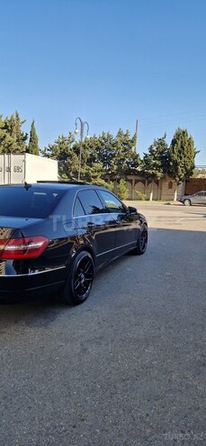 Mercedes E 250 2010, 289,000 km - 2.1 л - Bakı