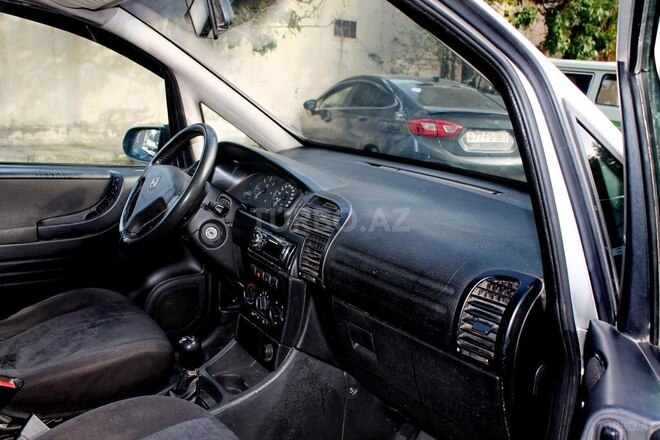 Opel Zafira 2000, 250,011 km - 1.8 л - Bakı