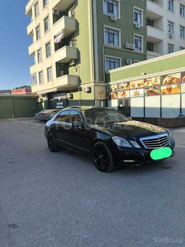 Mercedes E 250 2010, 289,000 km - 2.1 л - Bakı