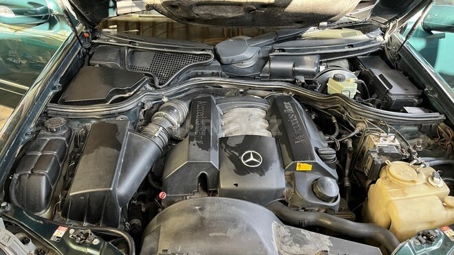 Mercedes E 240 1999, 430,008 km - 2.4 л - Bakı