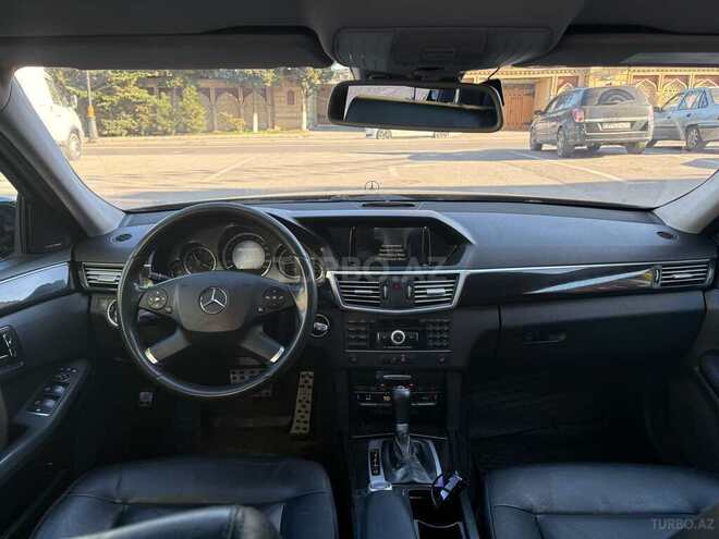Mercedes E 250 2010, 289,000 km - 2.1 л - Bakı