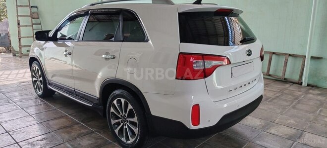 Kia Sorento 2013, 130,700 km - 2.0 l - Gəncə