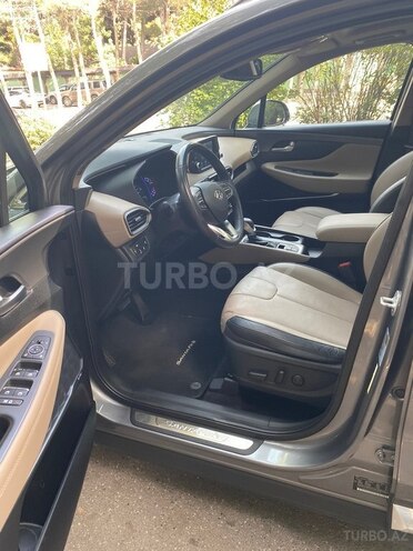 Hyundai Santa Fe 2019, 58,000 km - 2.0 l - Bakı