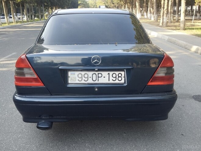 Mercedes C 200 1995, 435,148 km - 2.0 l - Sumqayıt