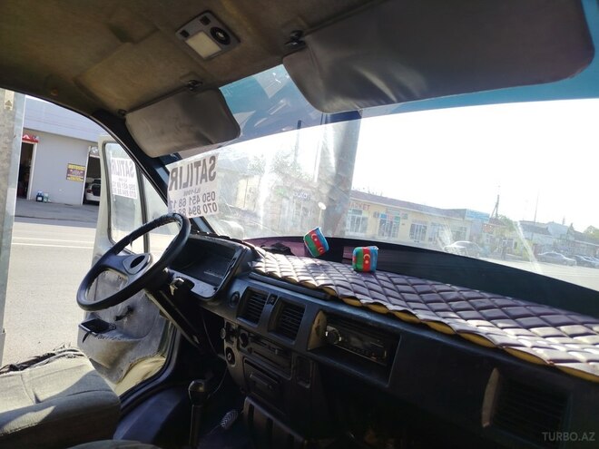 GAZ  1998, 350,000 km - 2.4 l - Bakı