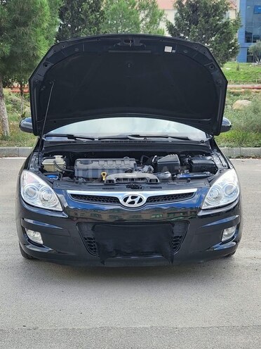 Hyundai i30 2009, 381,000 km - 1.6 l - Bakı