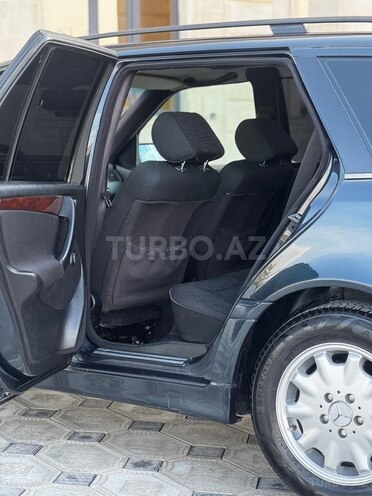Mercedes C 220 2000, 261,000 km - 2.2 l - Saatlı