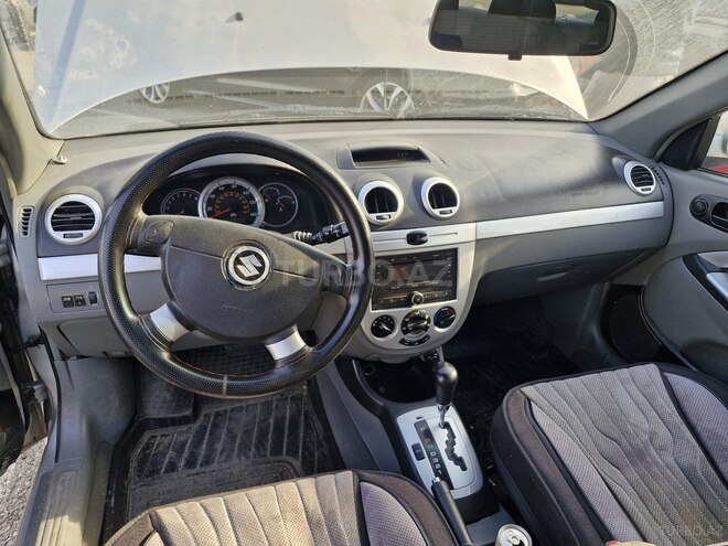 Suzuki  2006, 246,785 km - 2.0 l - Bakı