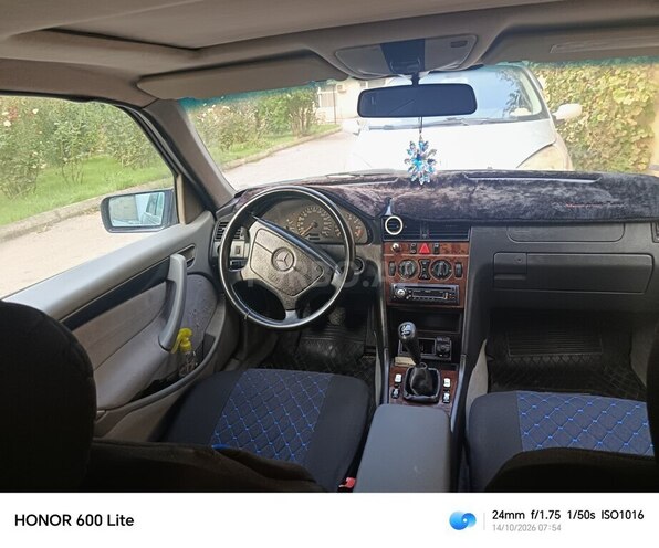 Mercedes C 180 1997, 258,963 km - 1.8 l - Bakı