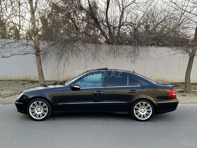Mercedes E 240 2002, 325,575 km - 2.6 л - Bakı